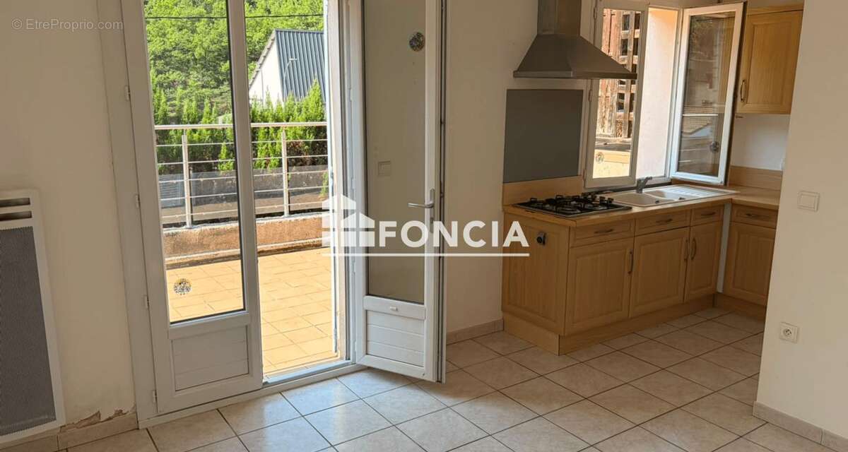 A vendre sur Cahors, Maison + appartement secteur Saint Georges - photo 12
