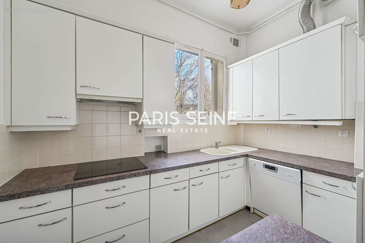 Appartement à PARIS-6E