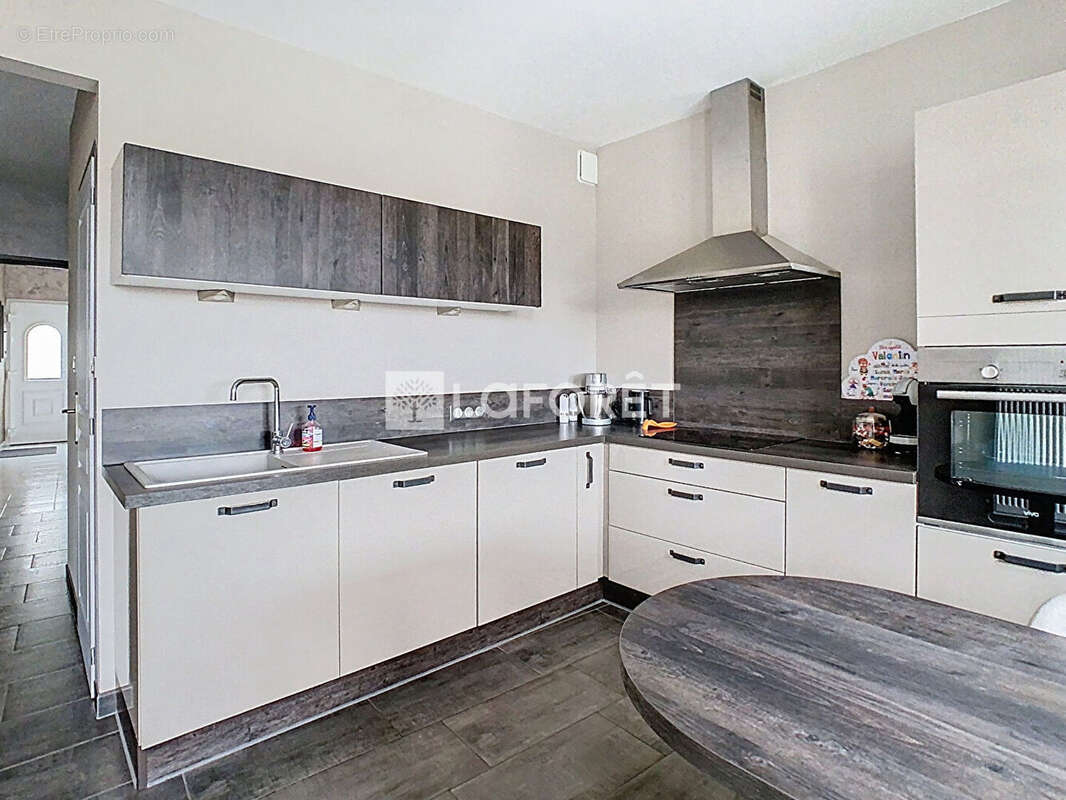 Maison à CLERMONT-EN-ARGONNE