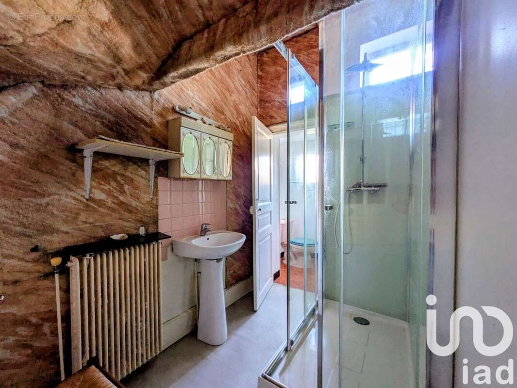 Photo 8 - Maison à MONTLUCON