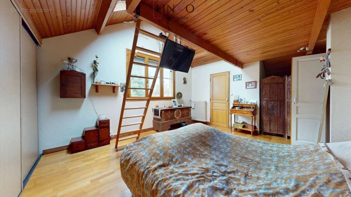 Maison à CHOISY-LE-ROI