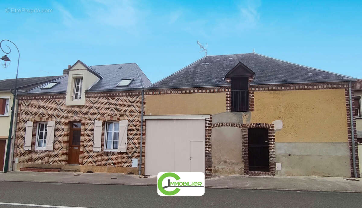 Maison à VIBRAYE