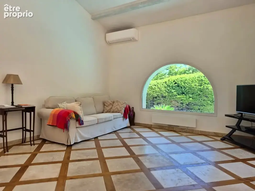 Mougins : emplacement unique - à pied du village - villa individuelle avec piscine - photo 4