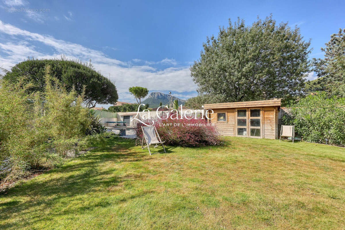 Maison à LA FARLEDE