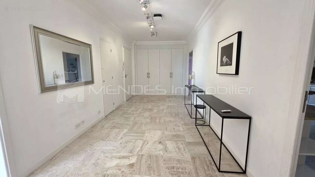 Appartement à CAP-D'AIL