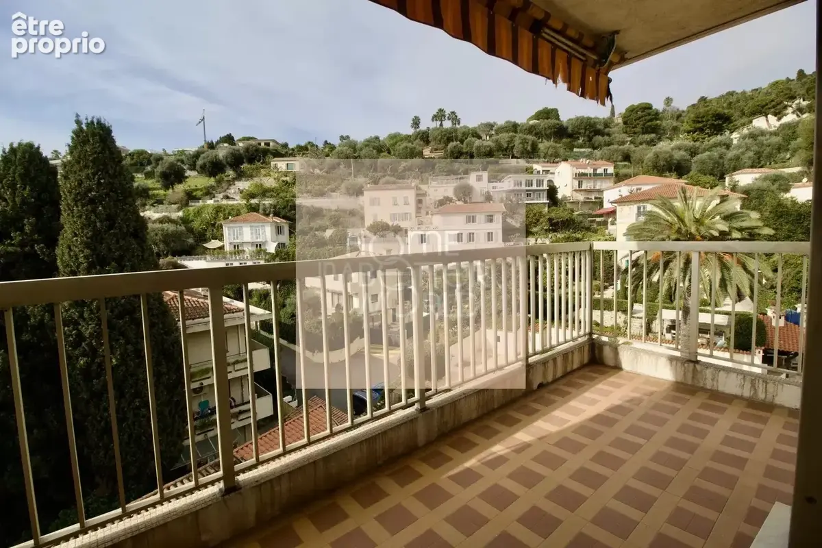 Magnifique 2 Pièces Dernier Étage avec Terrasse, Vue Dégagée & Garage en Option - photo 2