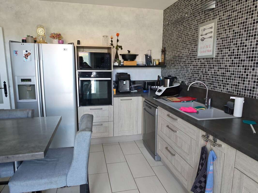 Maison 160 m² à Epervans  - photo 3