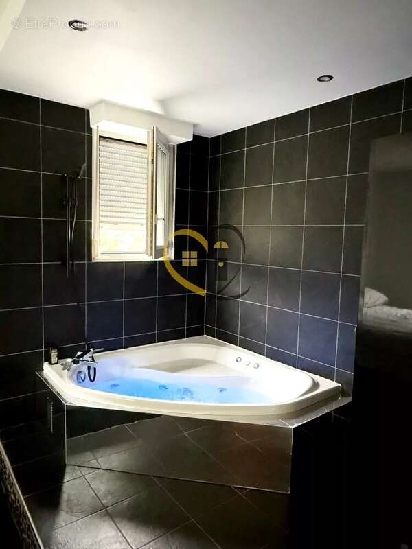 Appartement à VILLIERS-SUR-MARNE