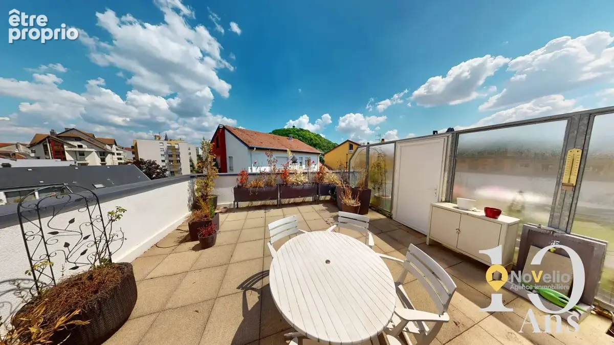 Appartement 97 m² à Forbach  - photo 2