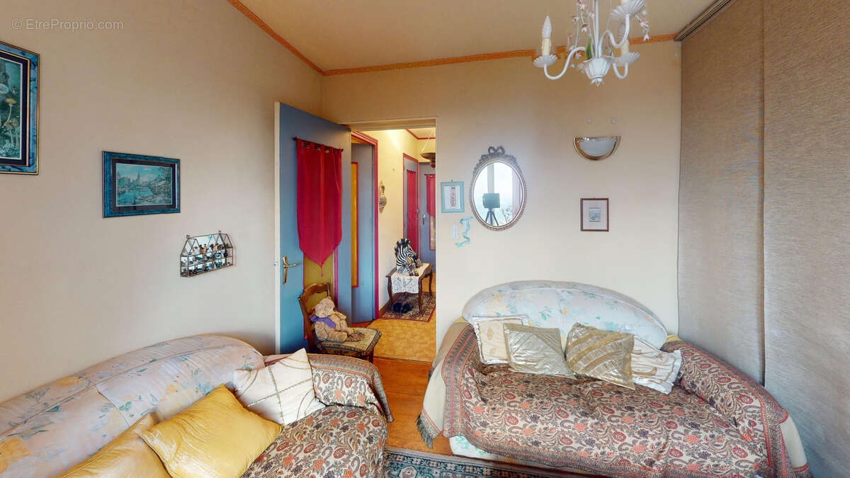 Appartement à LE MONASTIER-SUR-GAZEILLE