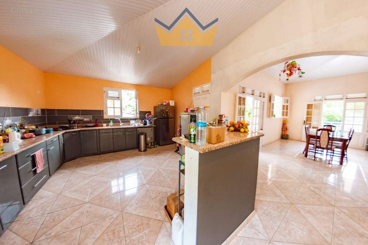 Maison à SCHOELCHER