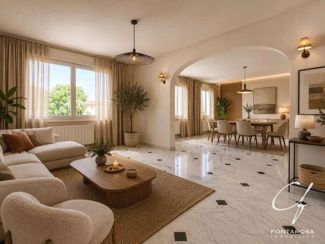 Appartement à SAINT-RAPHAEL