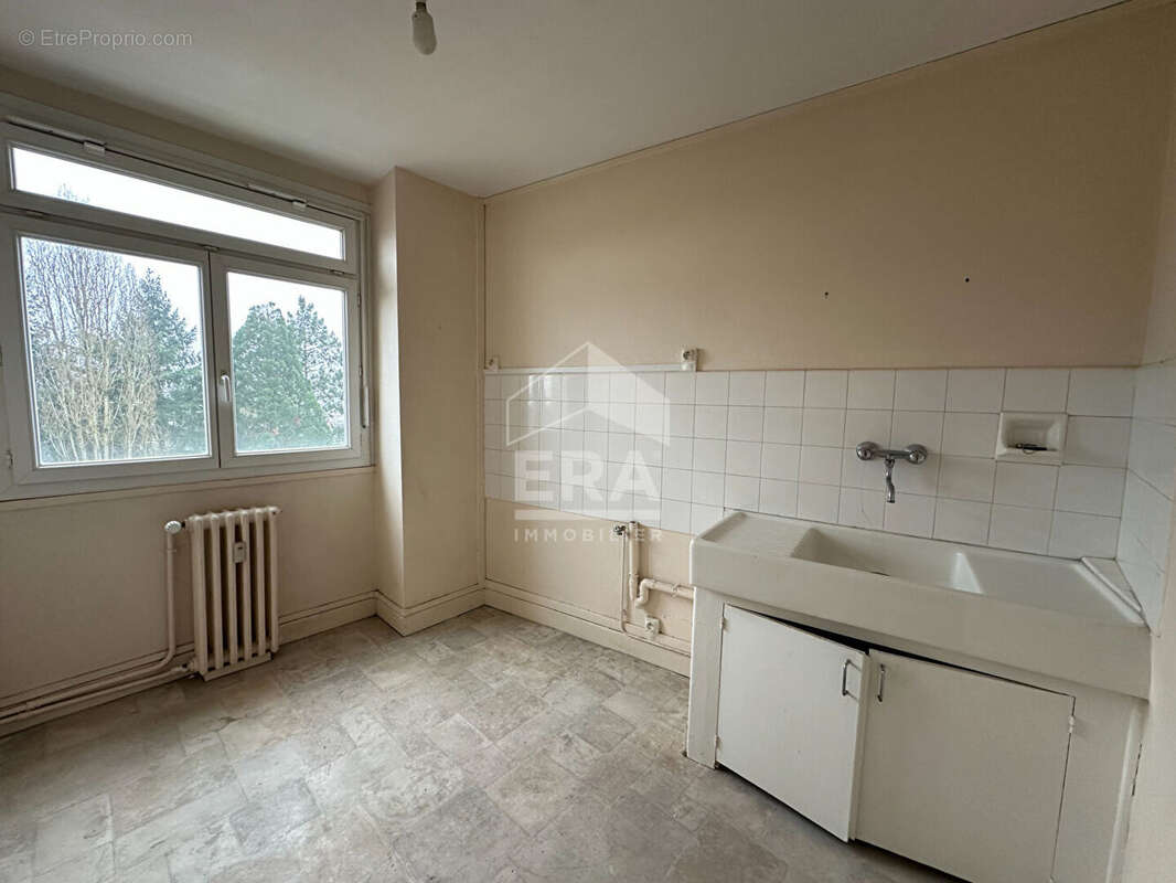 Appartement 47m² à châteauroux - photo 4