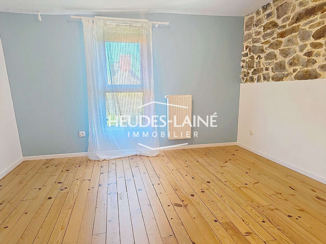 Maison à MARCEY-LES-GREVES