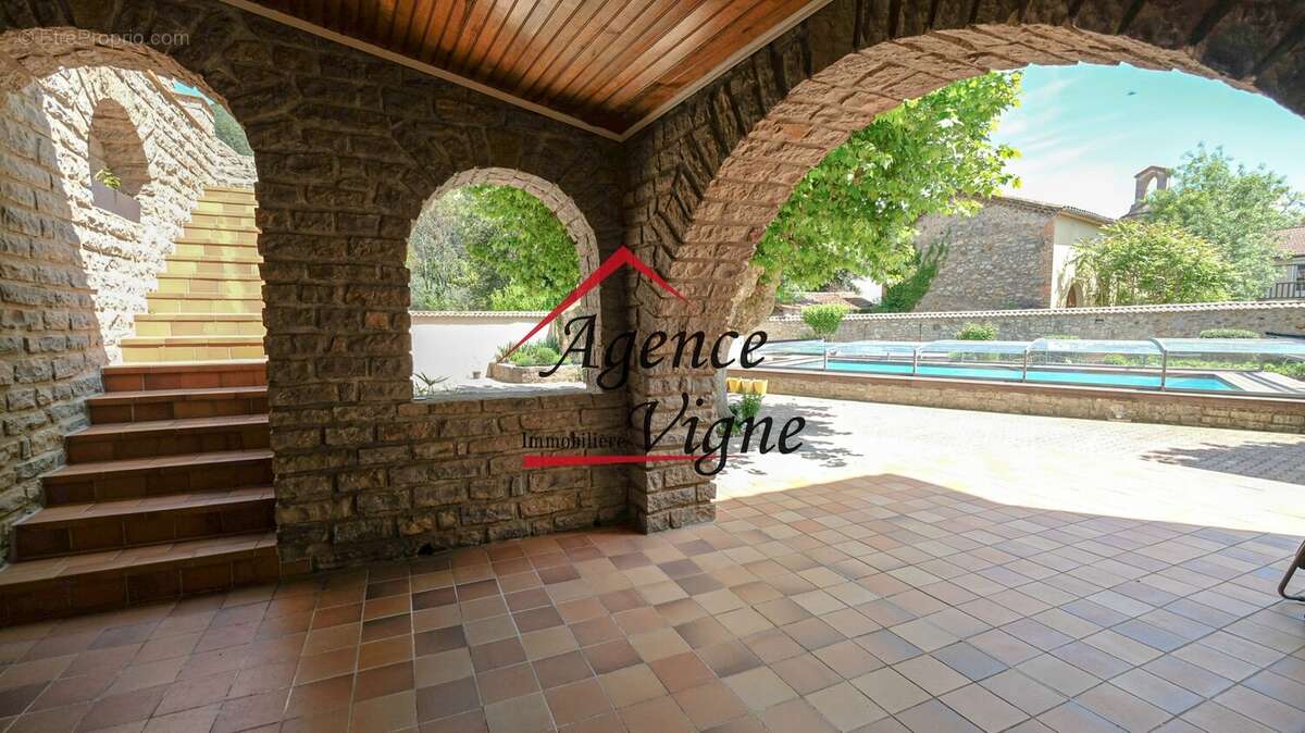 Maison à LE MARTINET