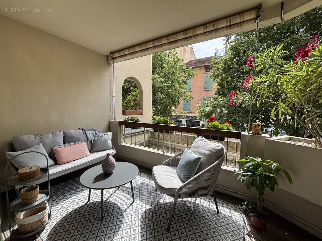Appartement à BOURG-DE-PEAGE