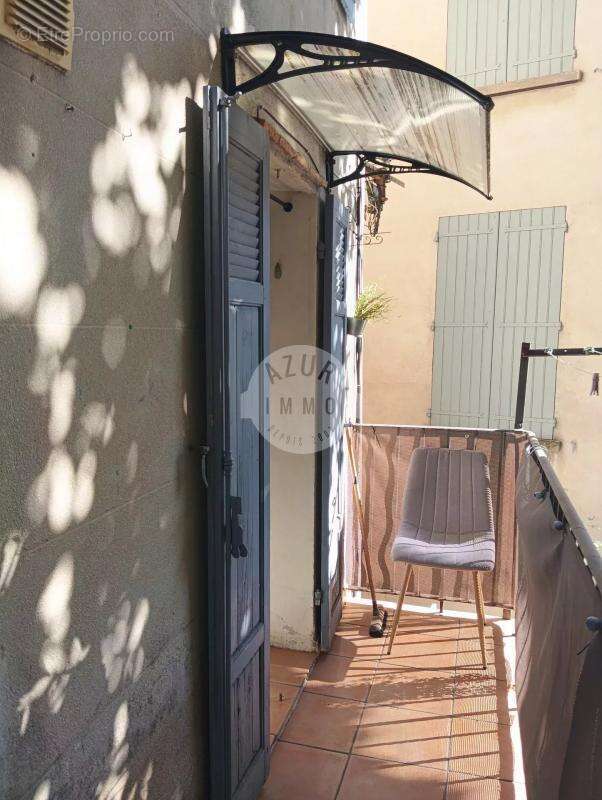 Appartement à AURIOL