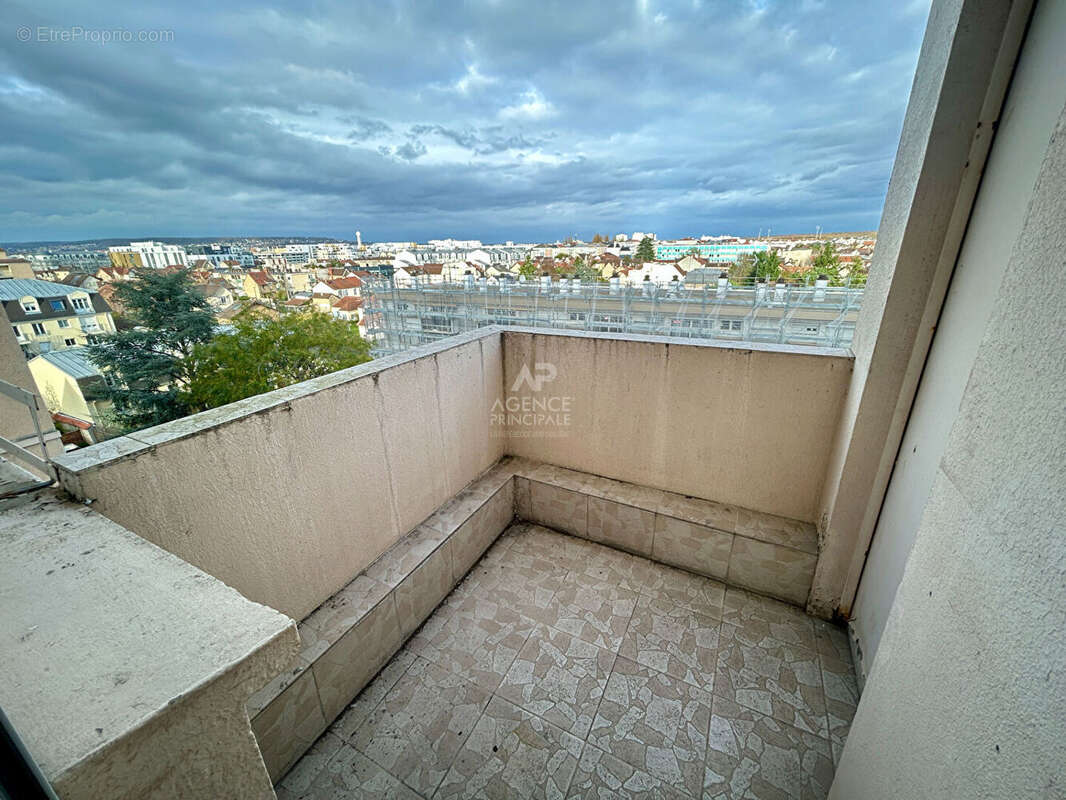 Appartement à POISSY