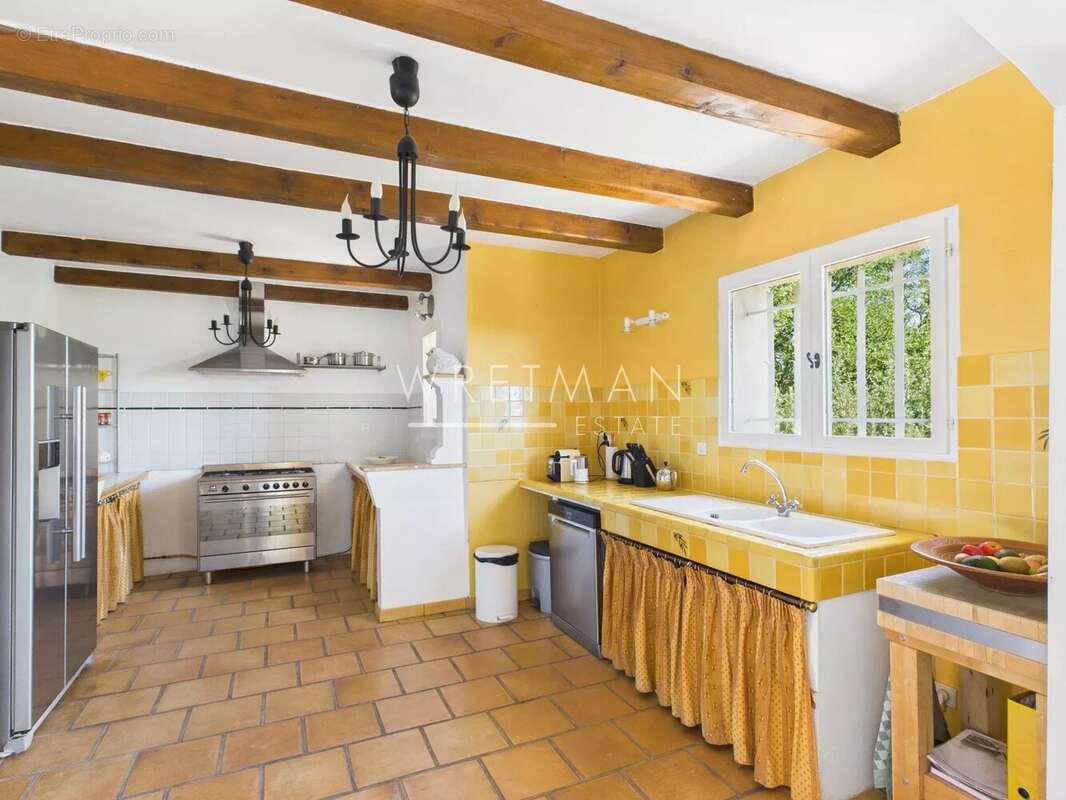 Maison à LE CANNET-DES-MAURES