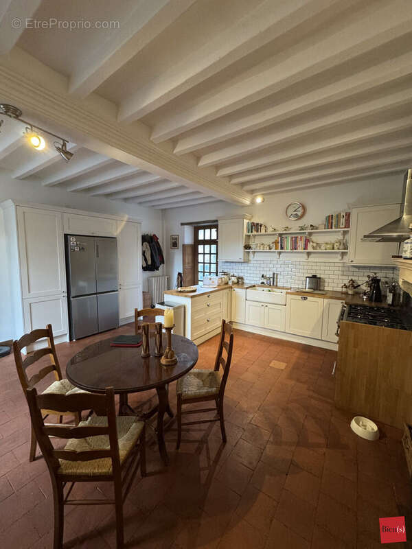 Maison à SAINT-OUEN-EN-CHAMPAGNE
