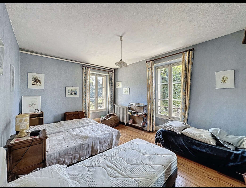 Maison à SAINT-MARTIN-D'HERES