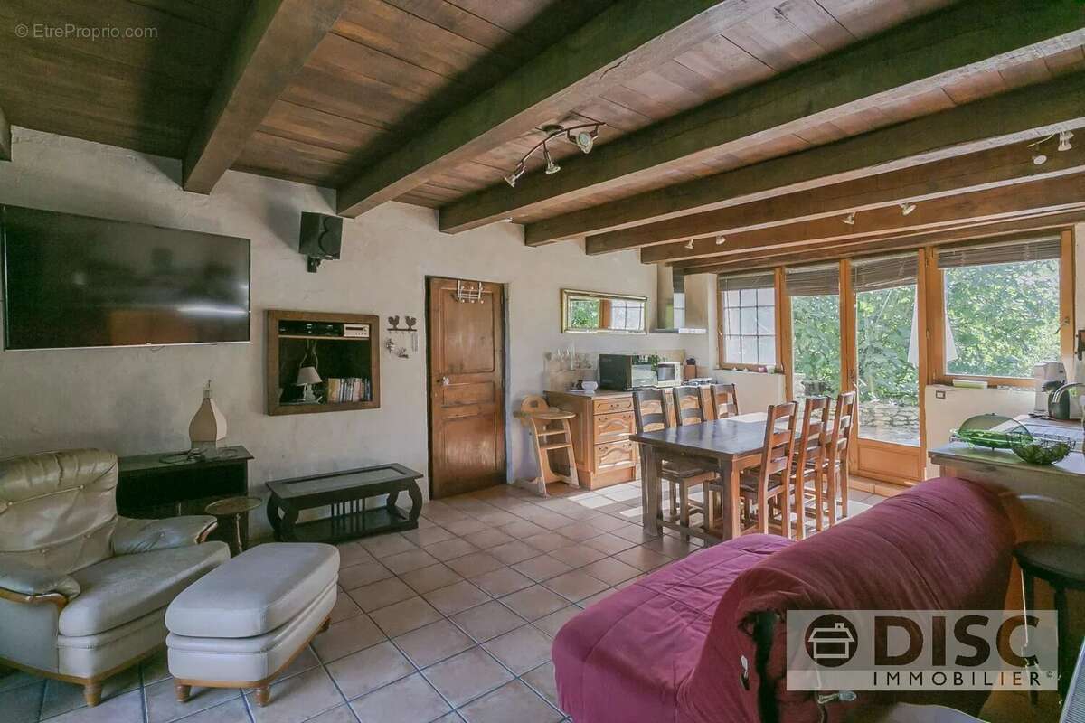 Maison à CASTELNAU-DE-MONTMIRAL