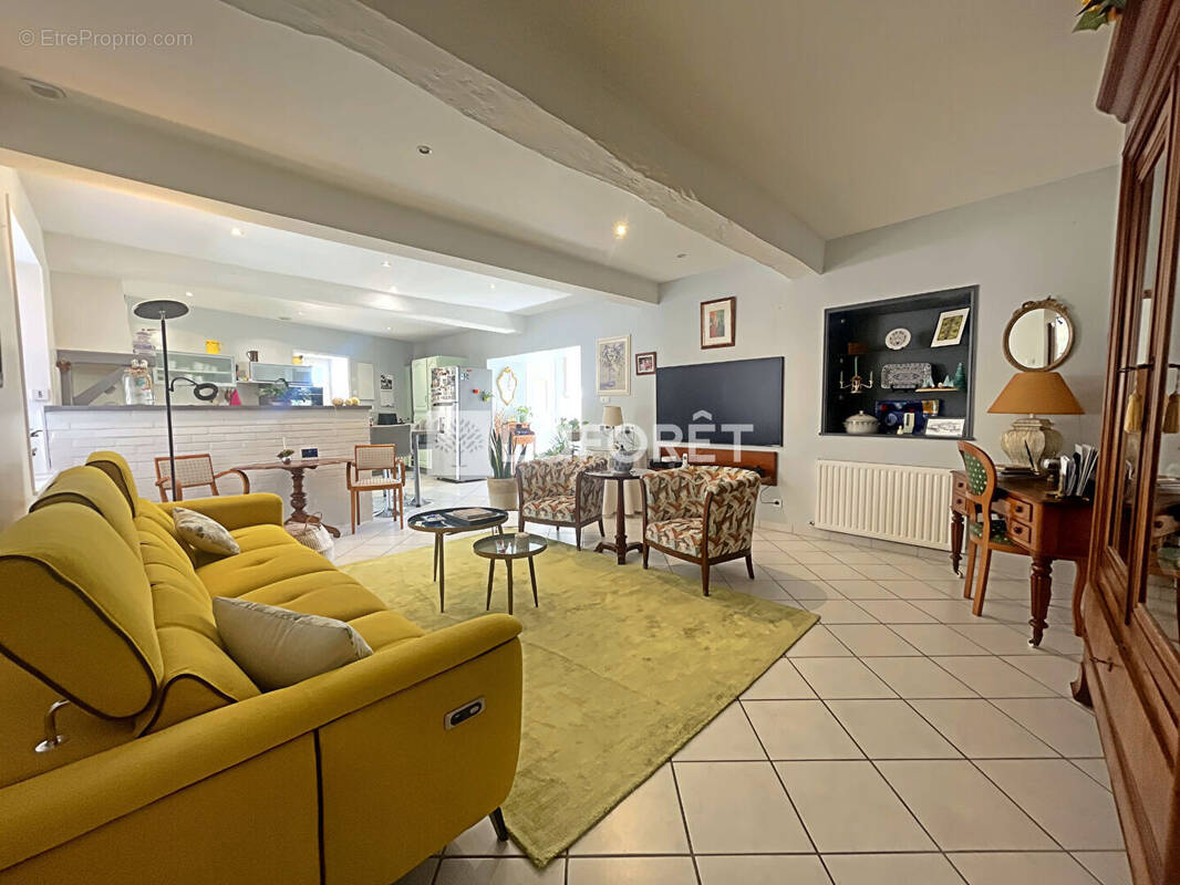 Maison à PIERRECLOS