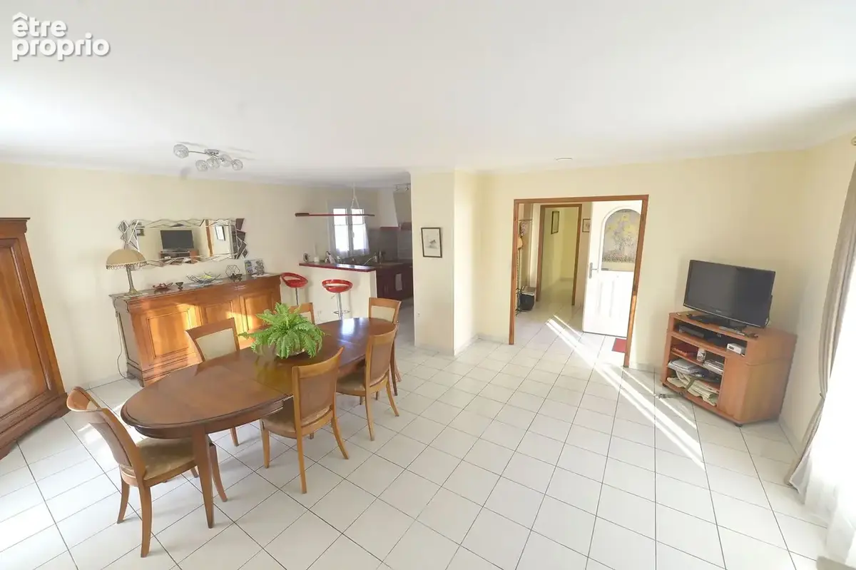Maison 102 m² à Meschers-Sur-Gironde  - photo 8