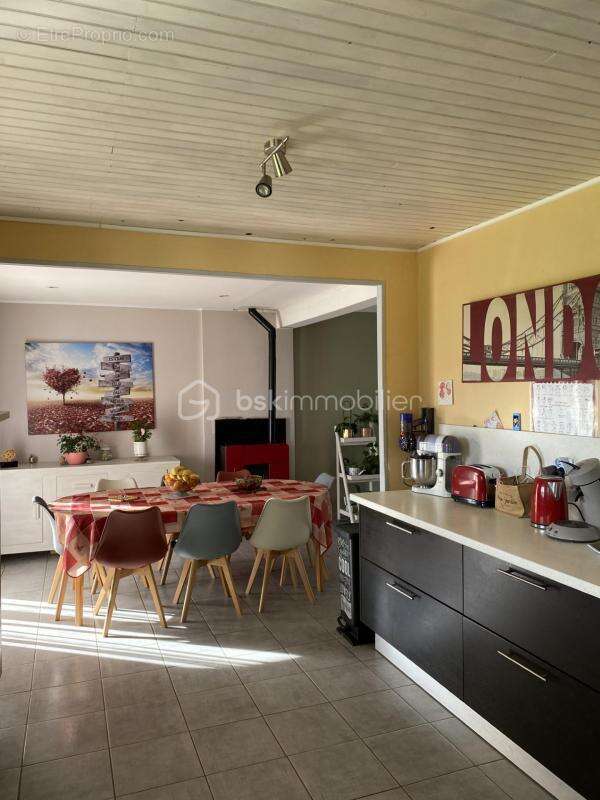 Maison à CHATEAUNEUF-EN-THYMERAIS