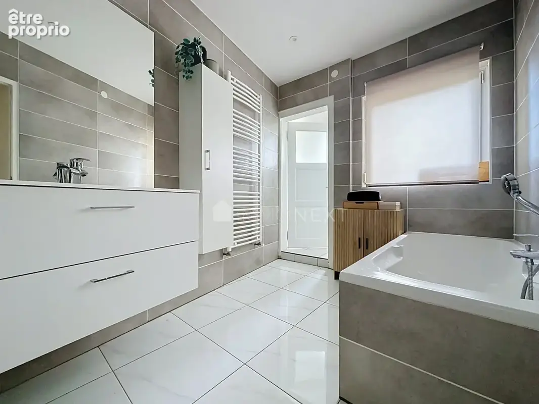 Appartement 5 pièces 94 m² à vendre à Entrange (57330) - photo 6