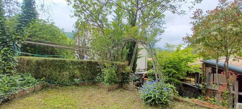 Maison de village avec terrain - photo 17