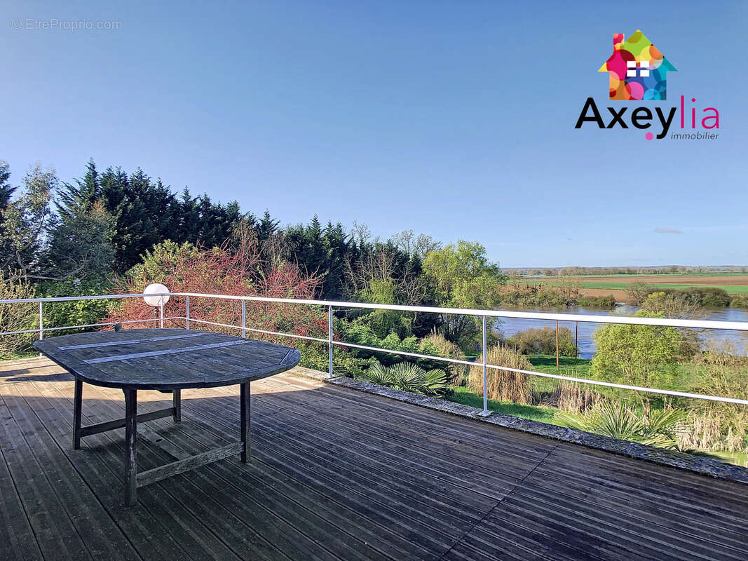 A vendre- perrigny sur loire- maison avec vue imprenable sur la loire - photo 3
