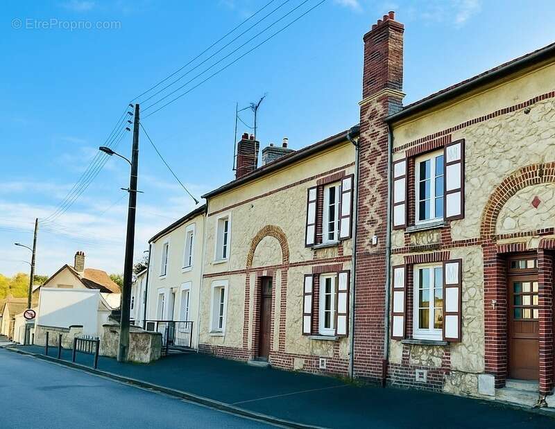 Maison à CREPY-EN-VALOIS