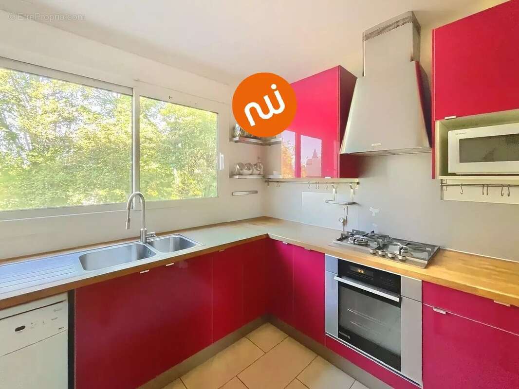 Appartement à TASSIN-LA-DEMI-LUNE