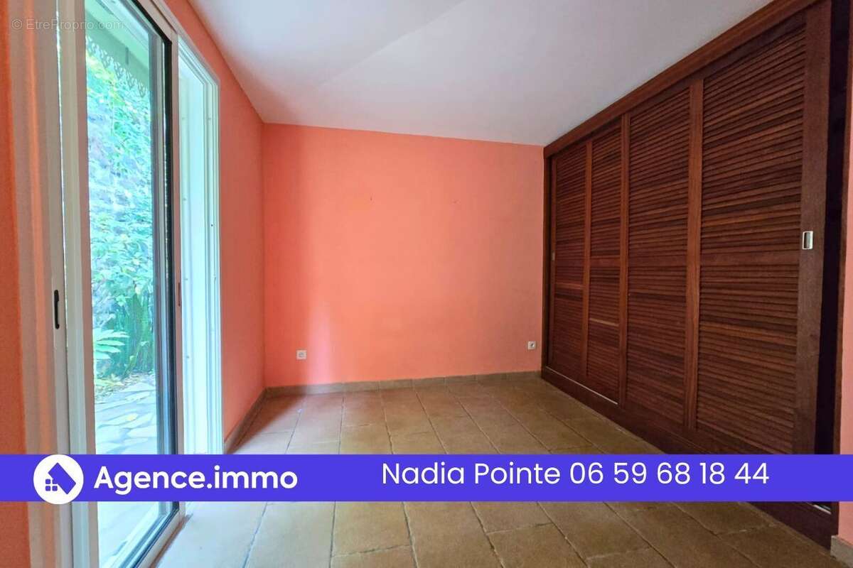 Maison à L&#039;ETANG-SALE