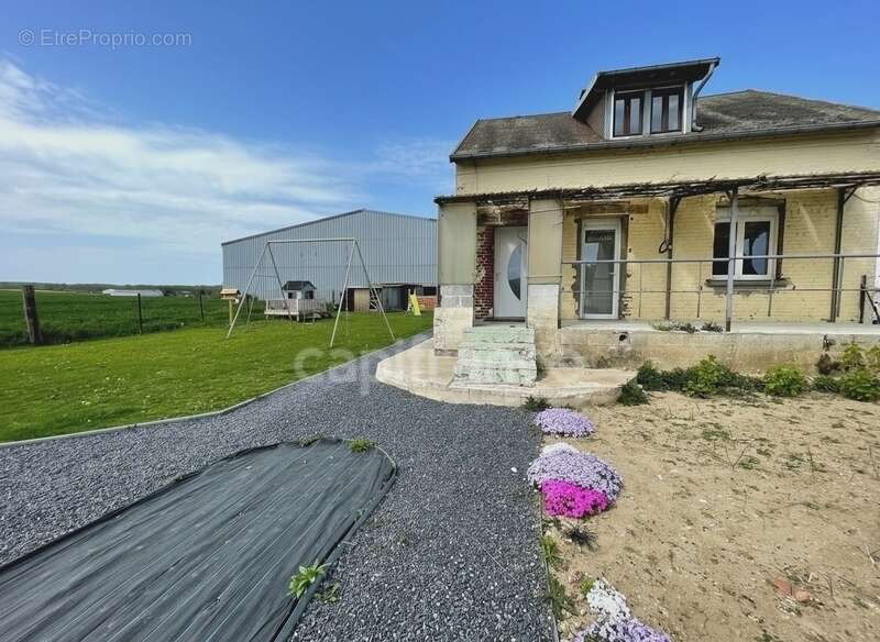 Maison à TERGNIER