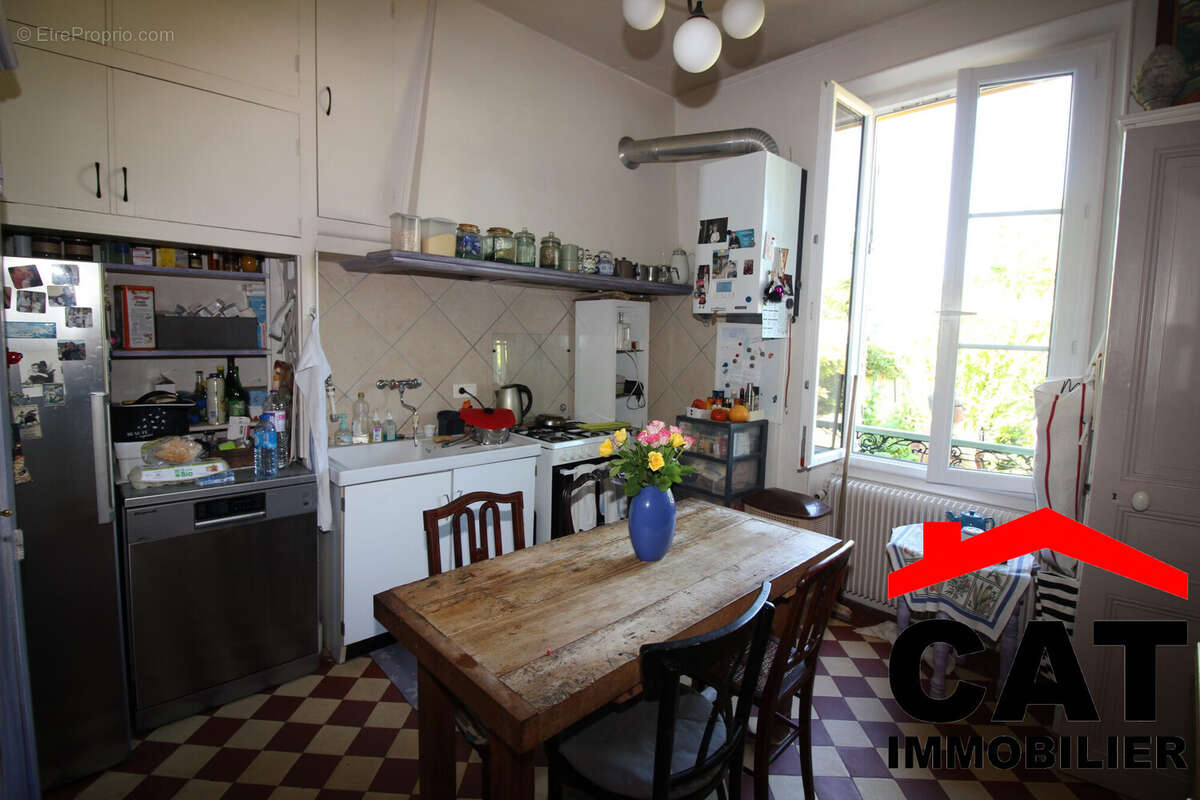 Maison à CHAMPAGNE-SUR-SEINE