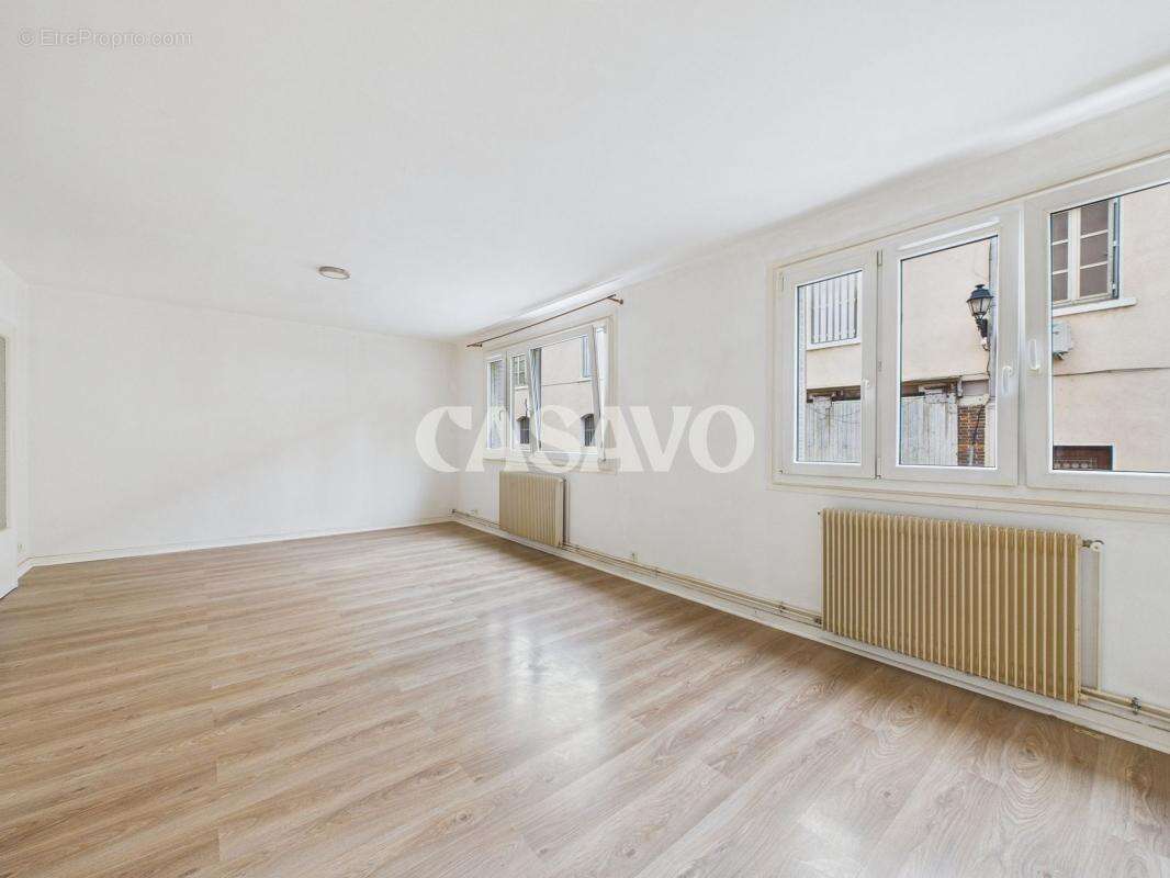 Appartement à SAINTE-COLOMBE