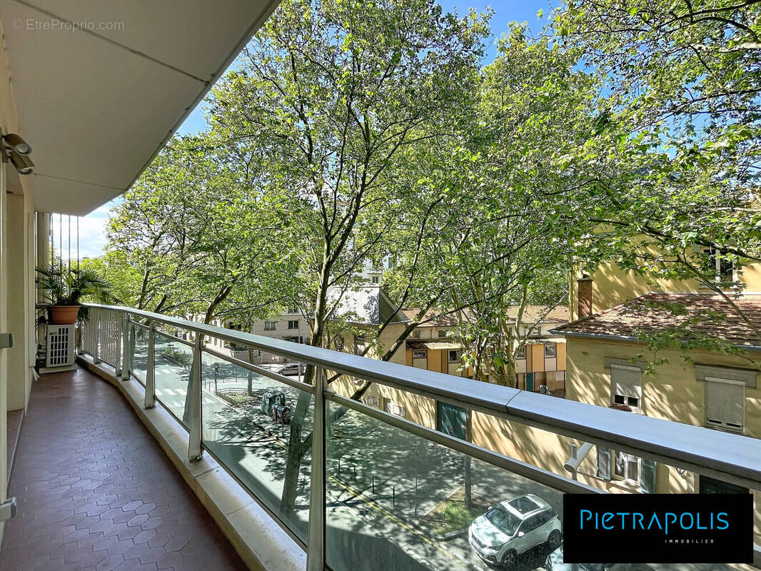 Appartement à LYON-7E