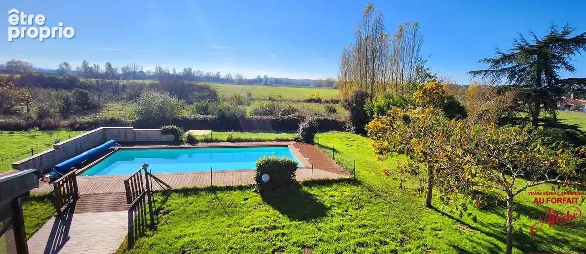villa d'architecte de 255 m² sur 2700 m² de terrain - photo 5