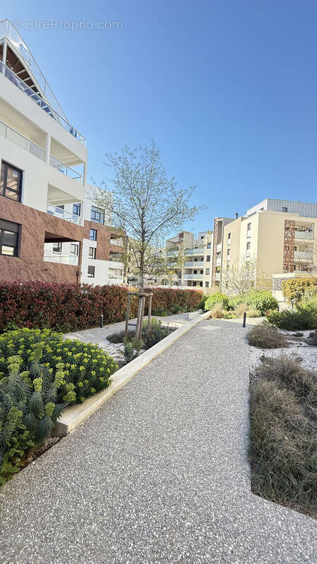 Appartement à SAINT-JEAN-DE-VEDAS
