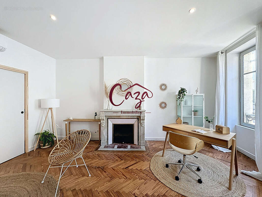 Maison à CAMBLANES-ET-MEYNAC