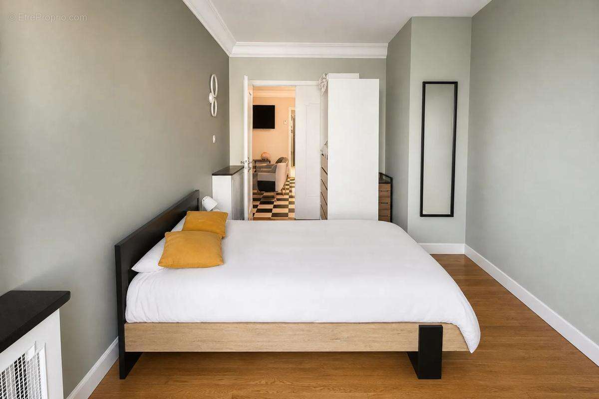 Appartement de 5 pièces de 101 m² à Grenoble - photo 9