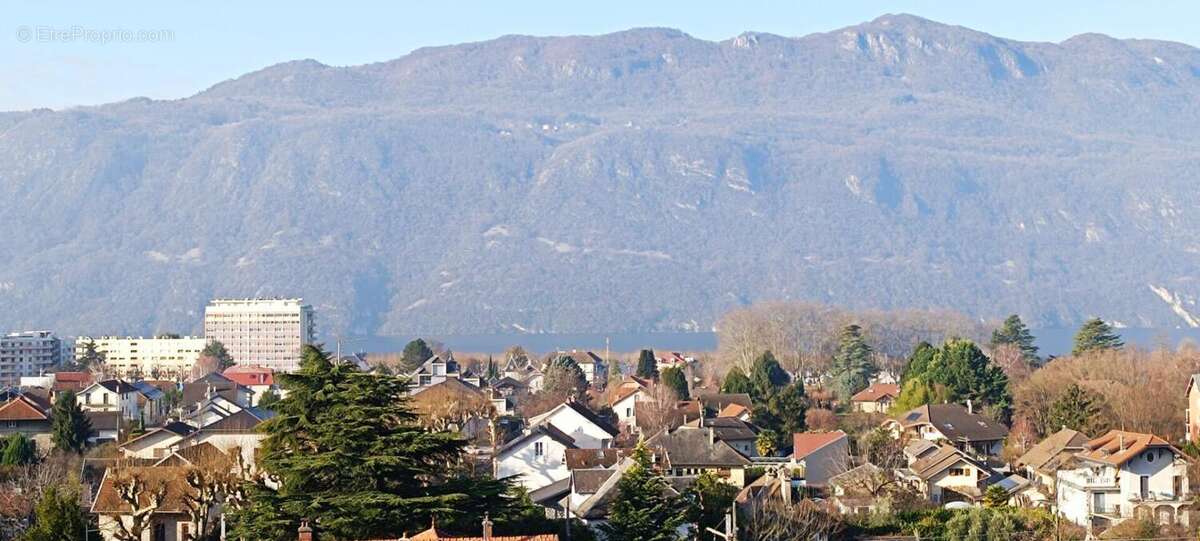 Appartement à AIX-LES-BAINS