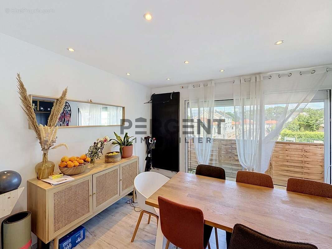 Maison 56 m² à La Francheville  - photo 3