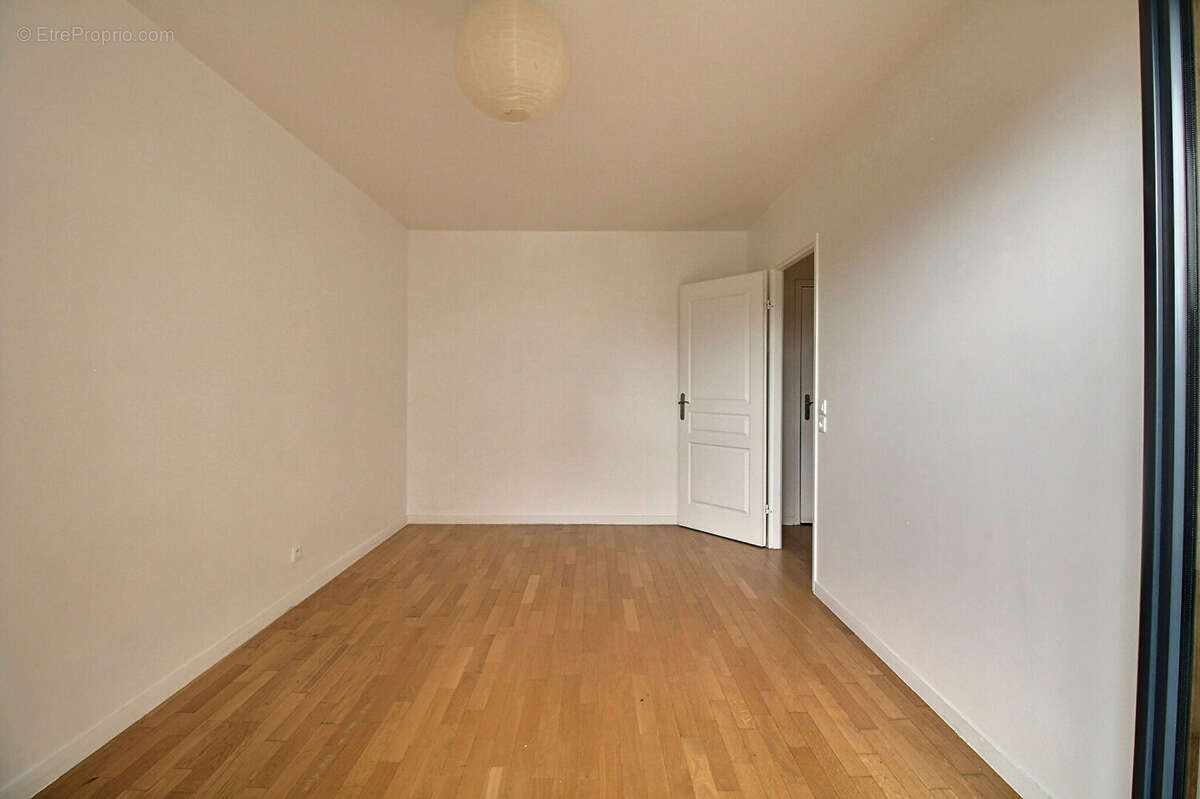 Appartement à COLOMBES