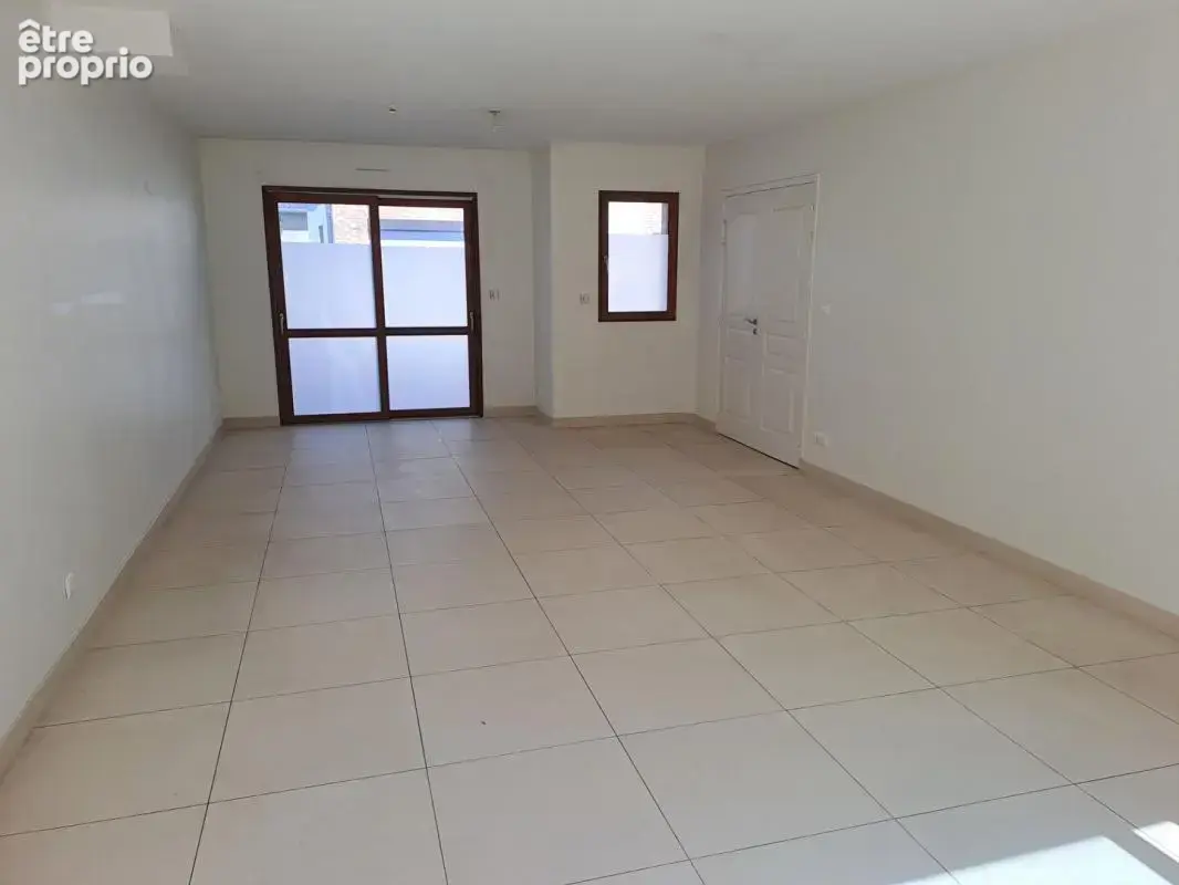 Maison avec 4 chambres et garage - photo 2