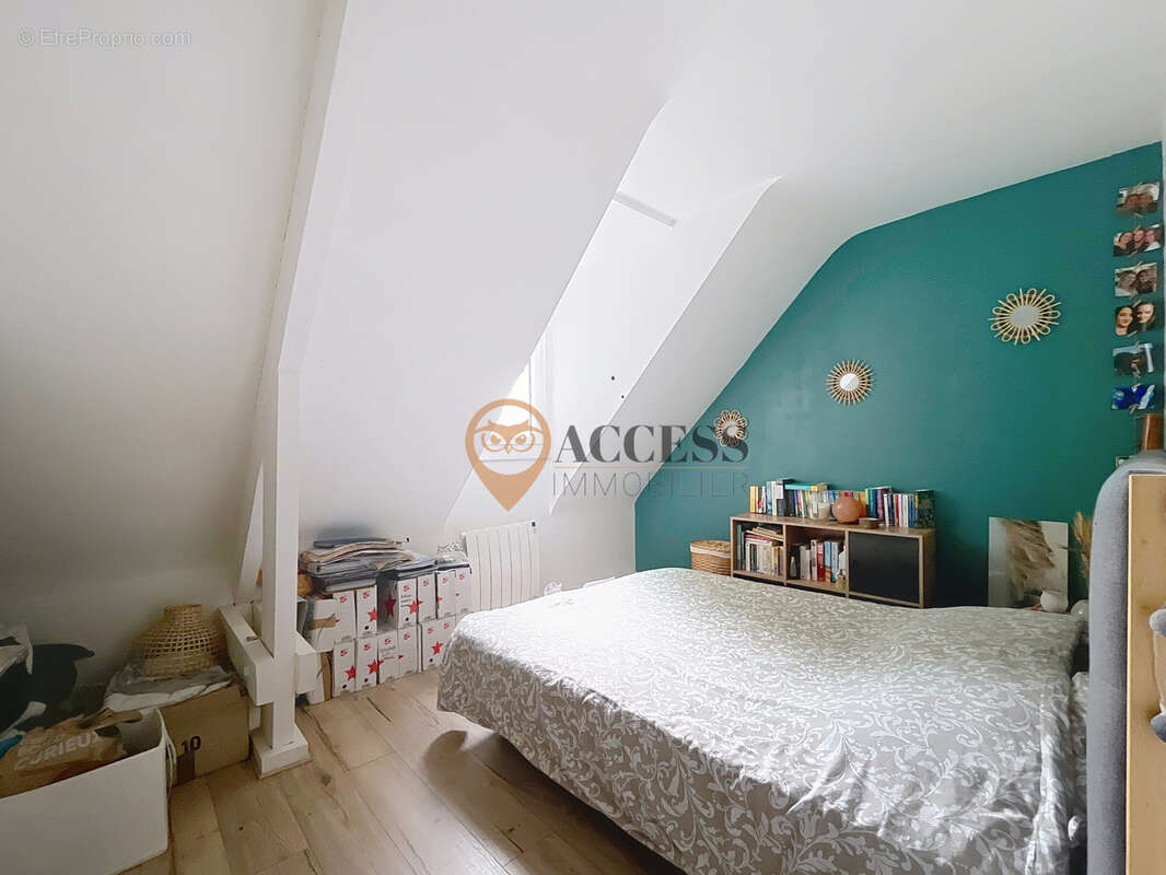 Maison à MONTLIGNON