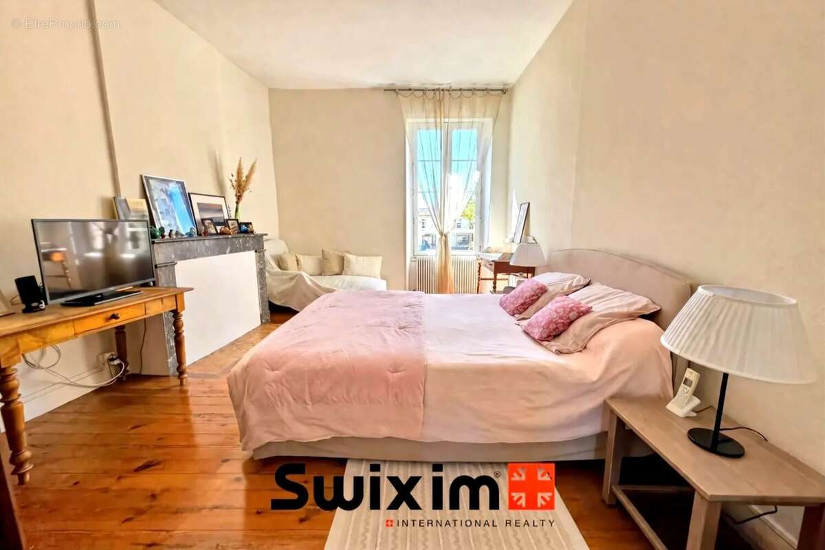 Maison à SAINT-LAURENT-MEDOC