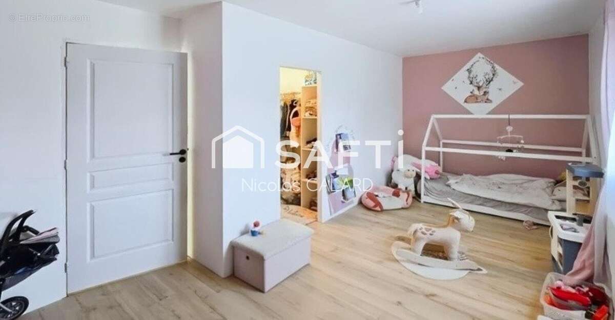 Maison 140 m² à Navilly  - photo 6